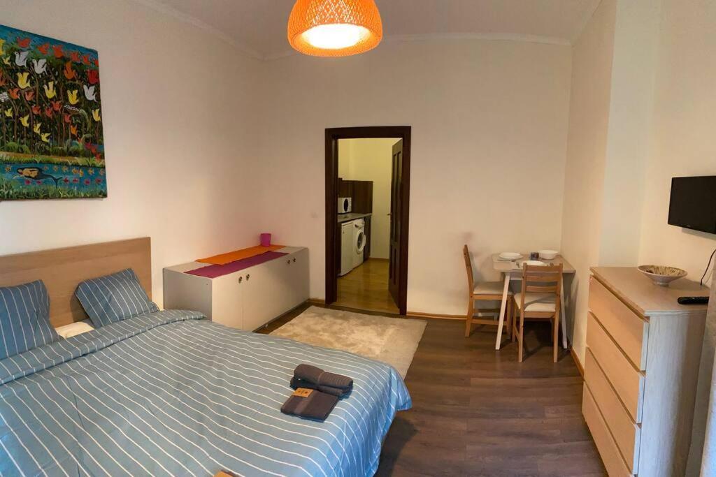 صوفيا Opera Apartment 2 With Wifi & Tv المظهر الخارجي الصورة